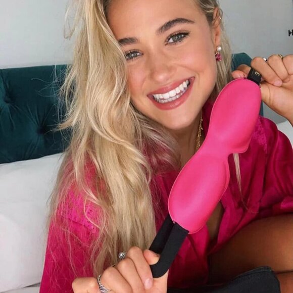 New! Smug Contoured  3D Blackout Sleep Mask - Bright Pink - Picture 4 of 5